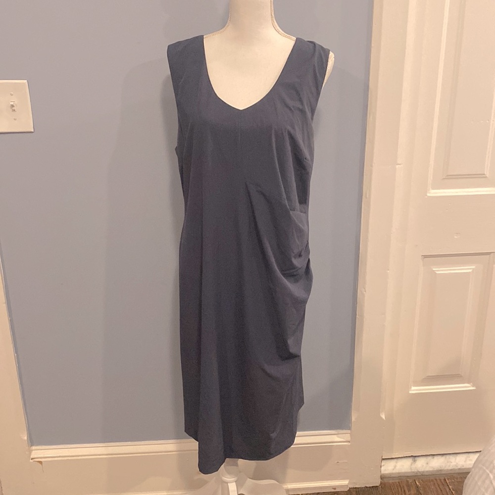 Nik & Zoe Navy Blue Sheath Dress V Neck
